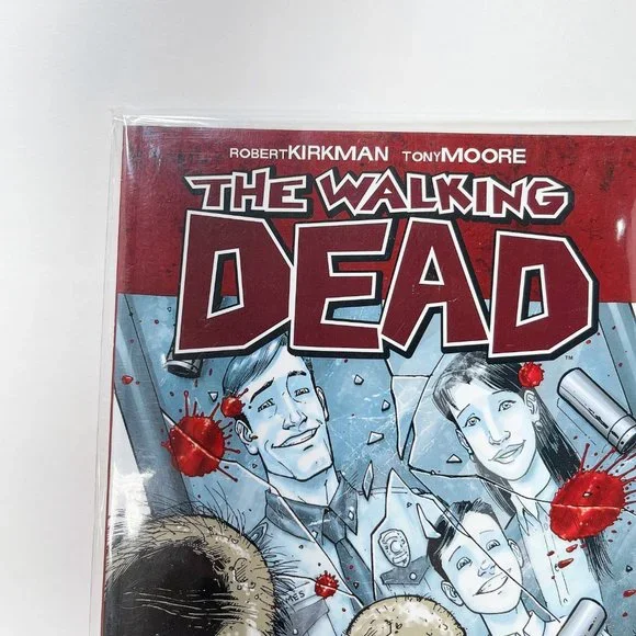 The Walking Dead Volume 1 Days Gone Bye -Robert Kirkman- Graphic Novel - Picture 2 of 6